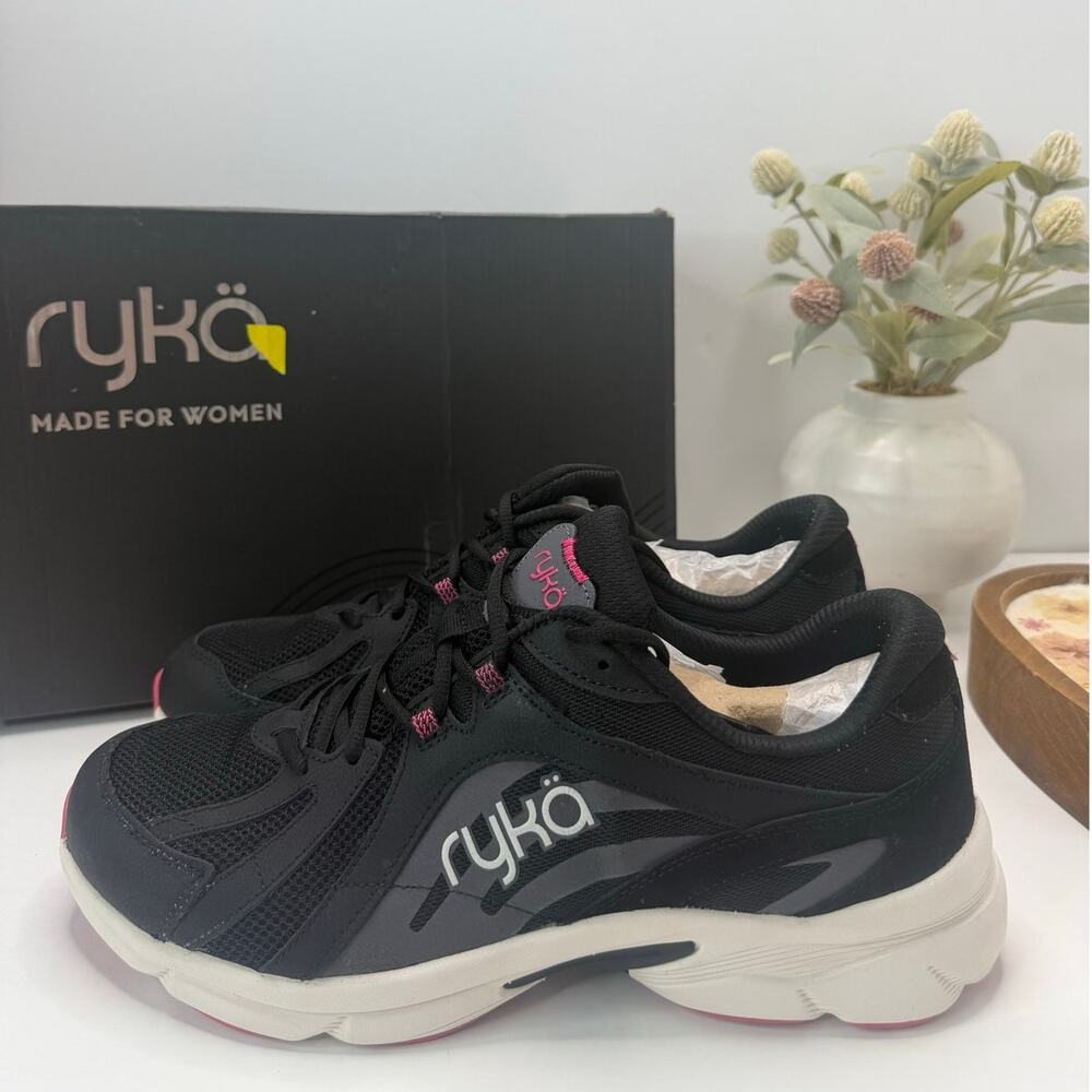 Ryka Skylift Walking Sneakers Black White Pink J3088L1002 Women 12M Tried On